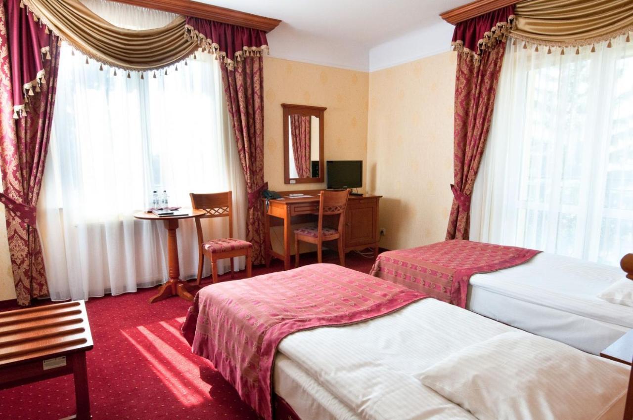 Hotel Korona Sandomierz Buitenkant foto