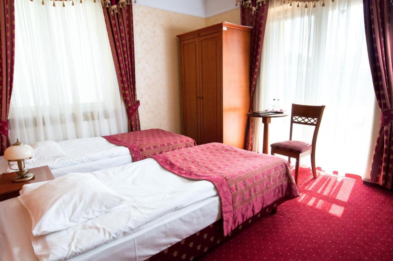 Hotel Korona Sandomierz Buitenkant foto