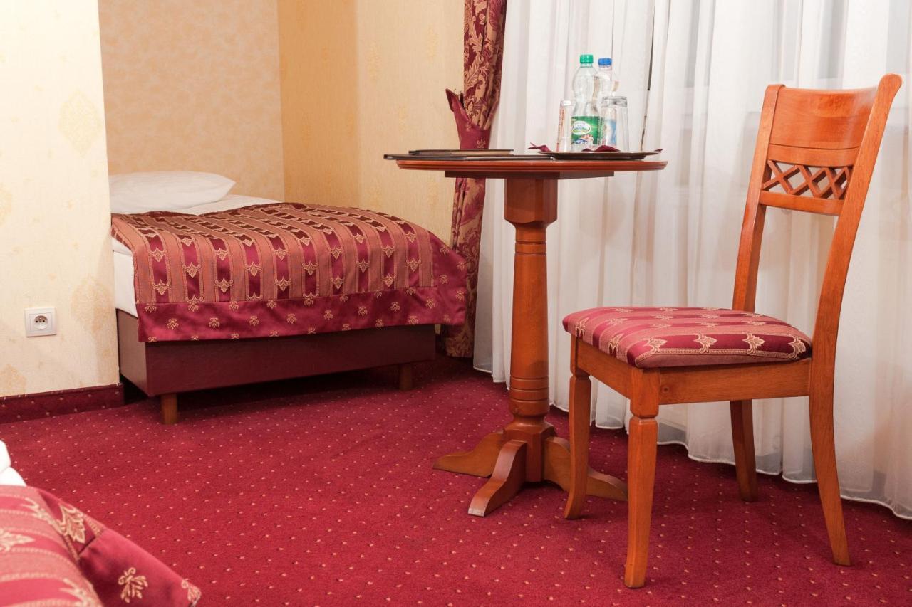 Hotel Korona Sandomierz Buitenkant foto