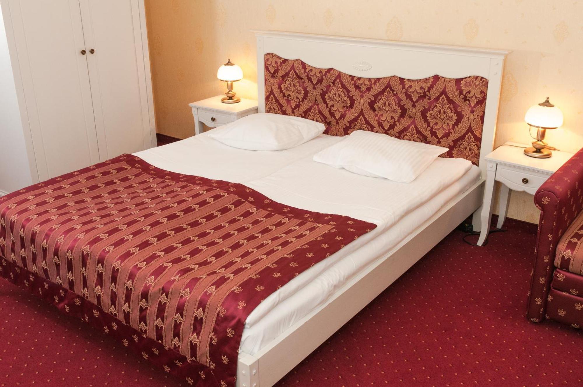 Hotel Korona Sandomierz Buitenkant foto