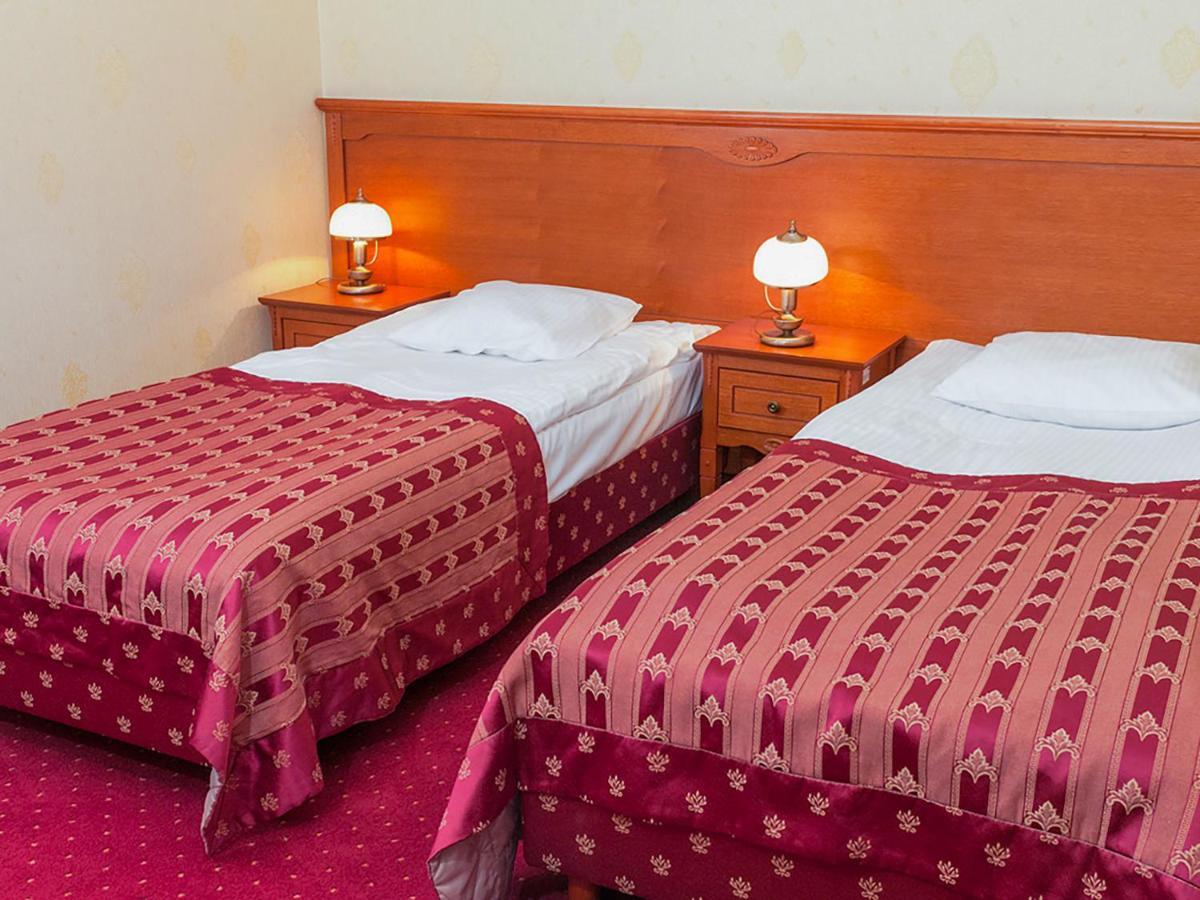 Hotel Korona Sandomierz Buitenkant foto