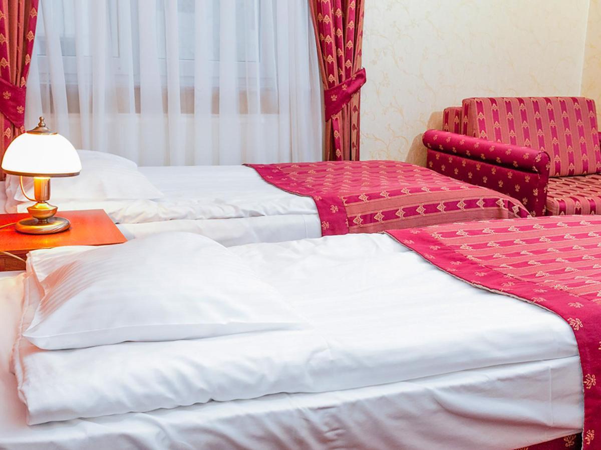 Hotel Korona Sandomierz Buitenkant foto