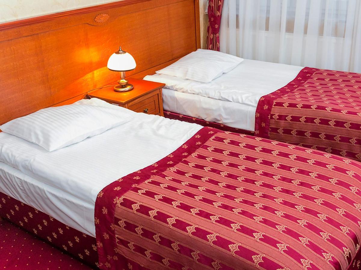 Hotel Korona Sandomierz Buitenkant foto