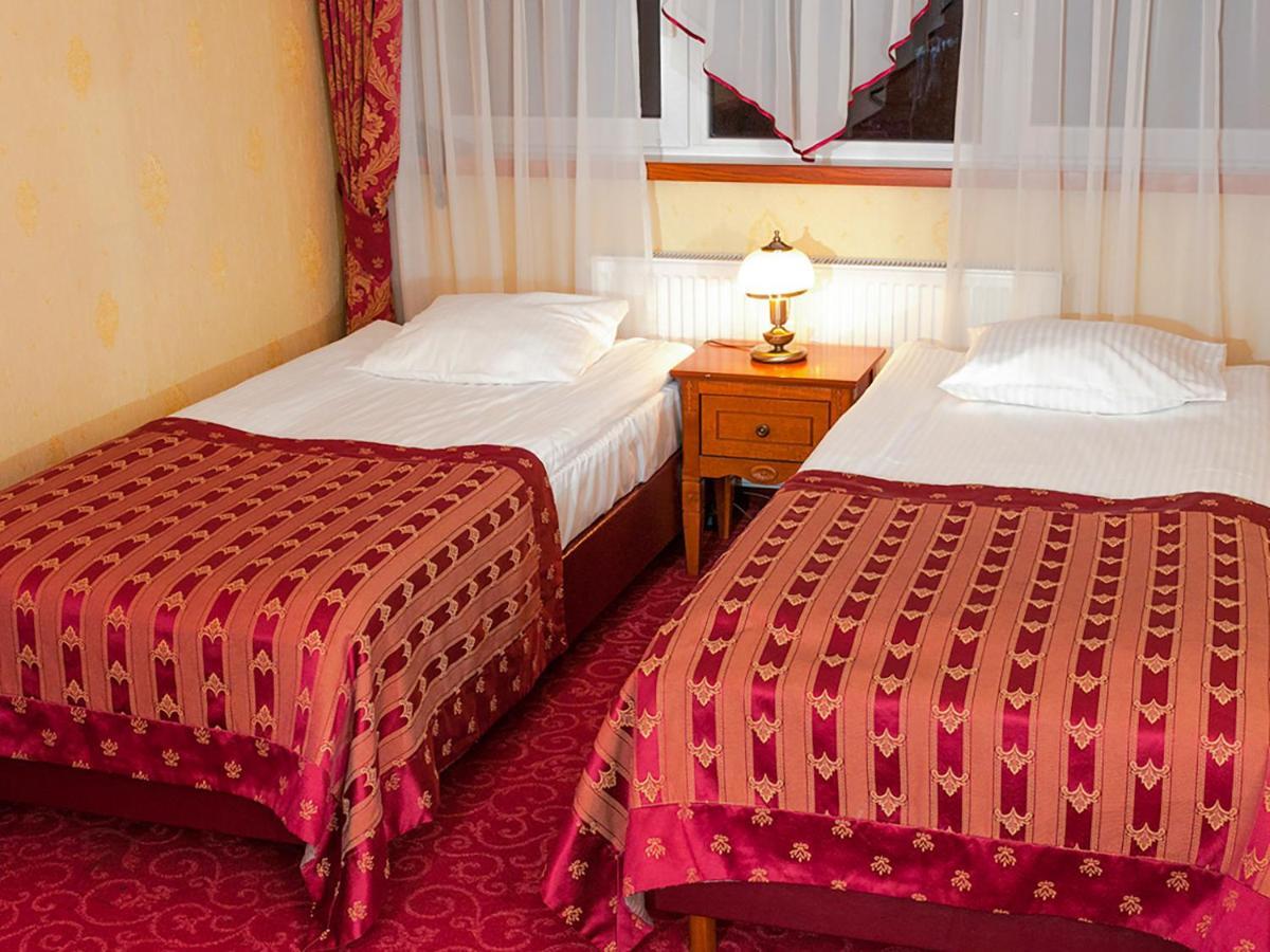 Hotel Korona Sandomierz Buitenkant foto