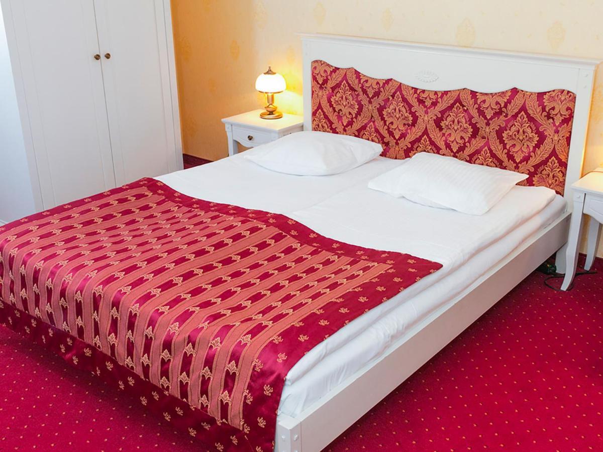 Hotel Korona Sandomierz Buitenkant foto
