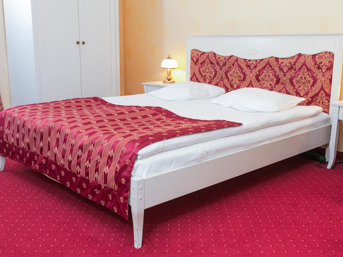Hotel Korona Sandomierz Buitenkant foto